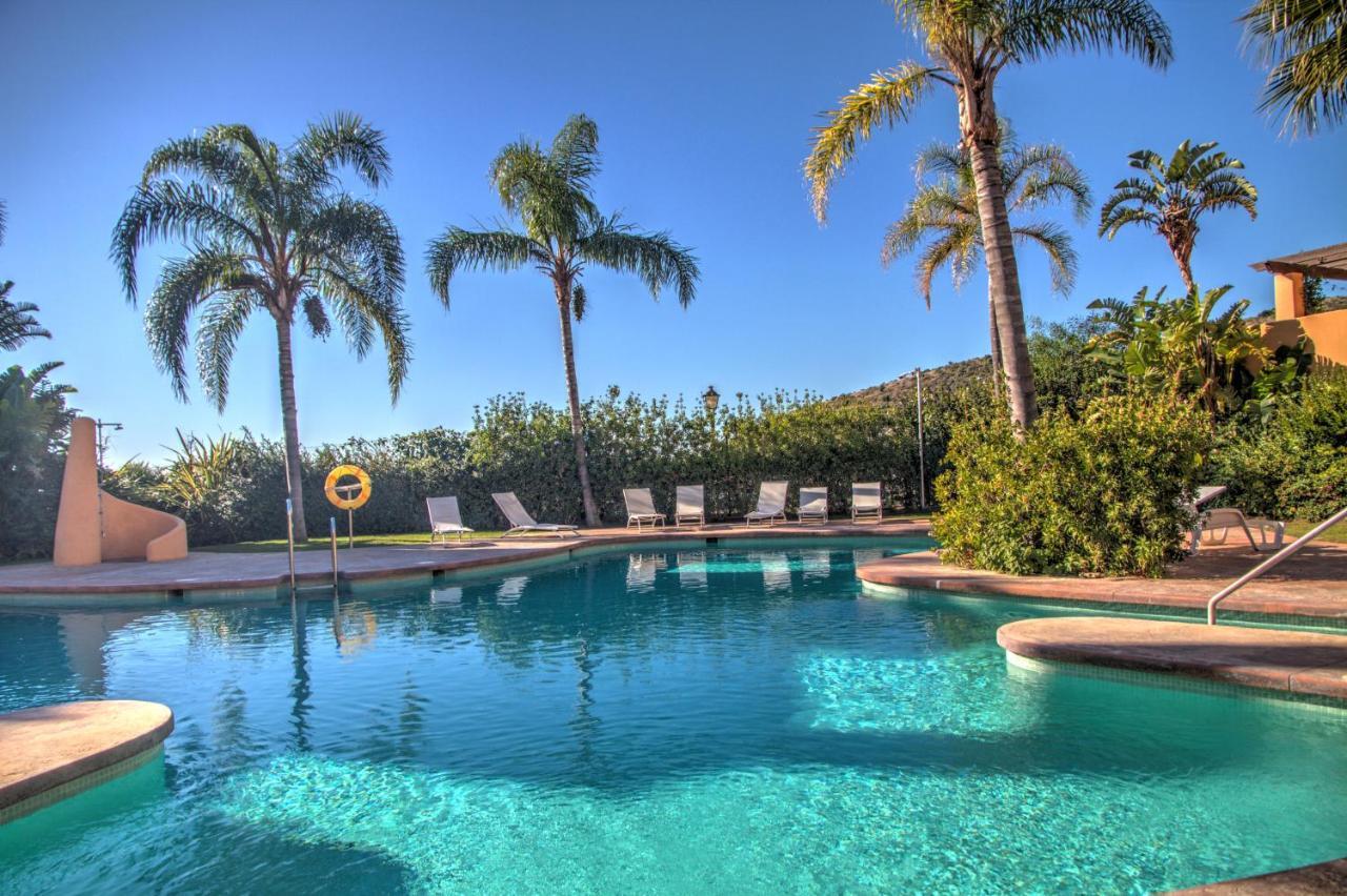 4 Bedroom Holiday Townhouse In Riviera Del Sol With Sea Views Sitio de Calahonda Bagian luar foto