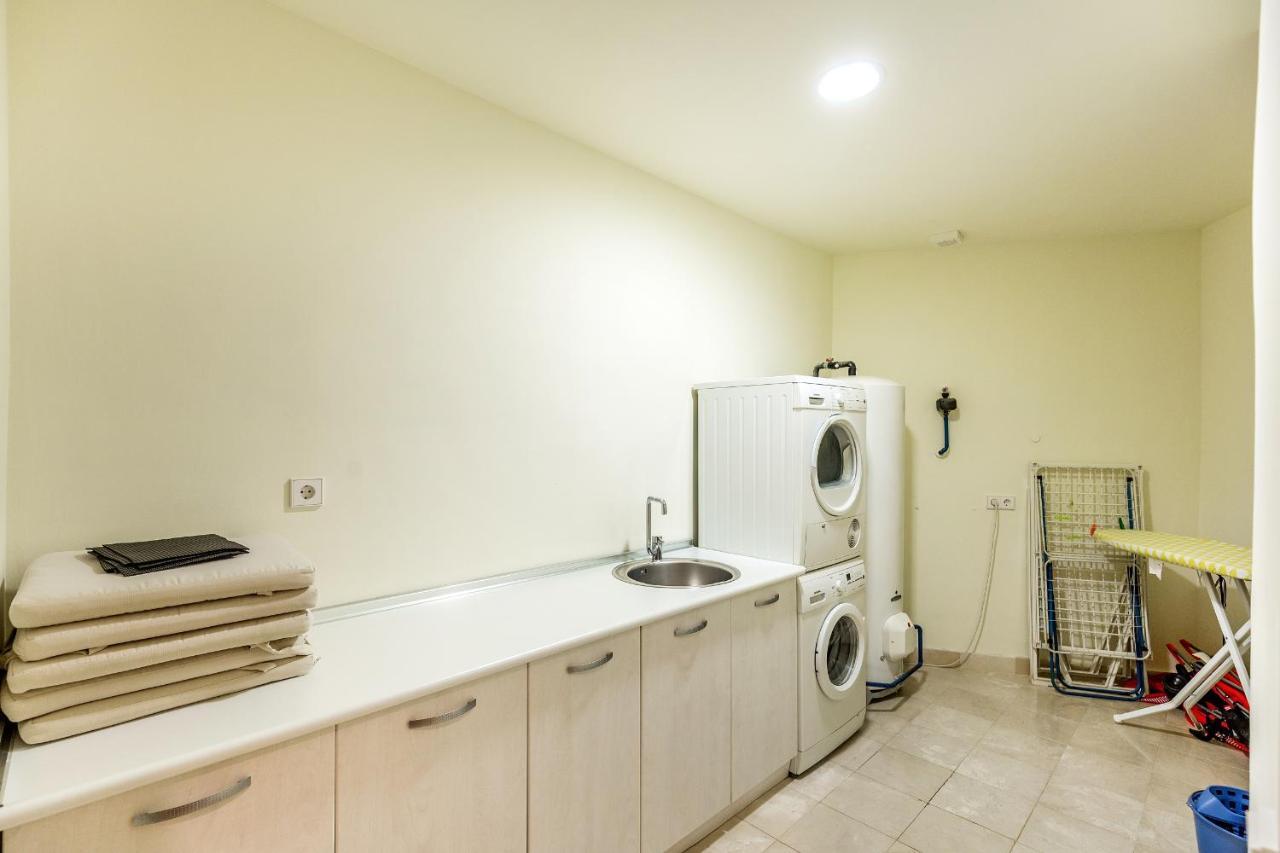 4 Bedroom Holiday Townhouse In Riviera Del Sol With Sea Views Sitio de Calahonda Bagian luar foto