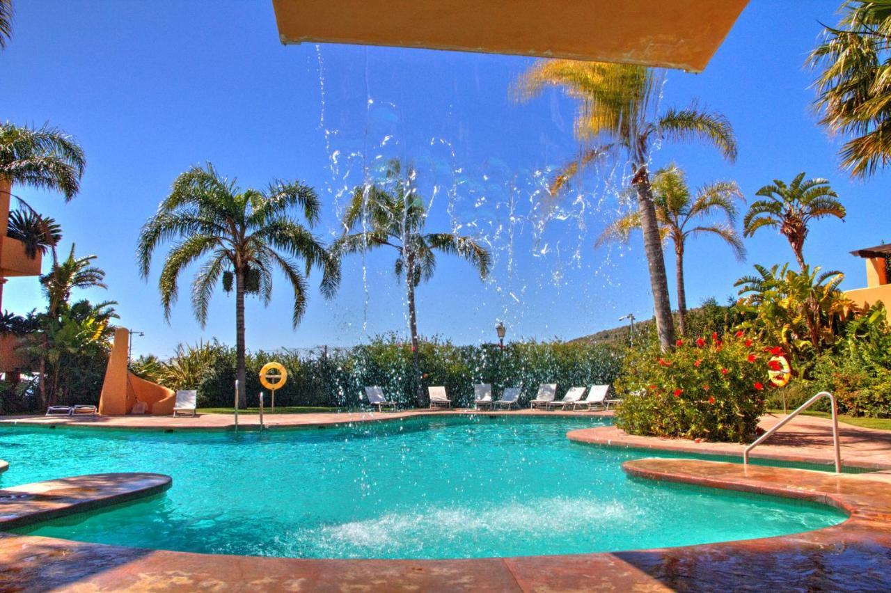 4 Bedroom Holiday Townhouse In Riviera Del Sol With Sea Views Sitio de Calahonda Bagian luar foto